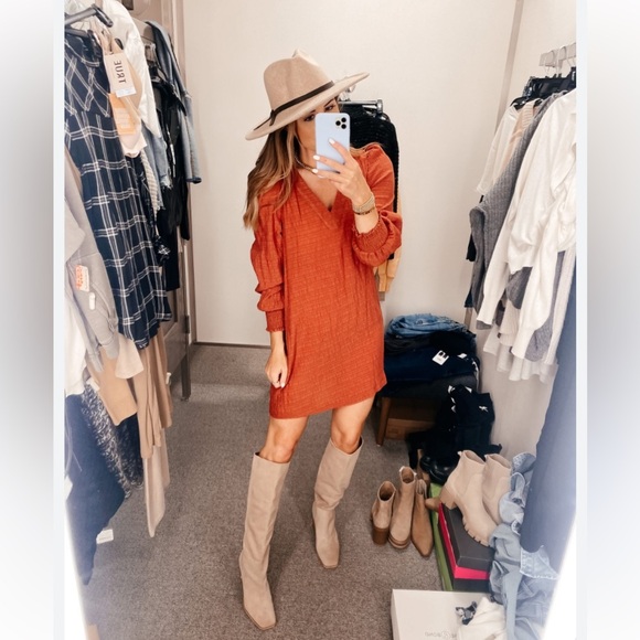 BB Dakota by Steve Madden Rust Textured V-Neck Shift Mini Dress XS - Picture 9 of 9